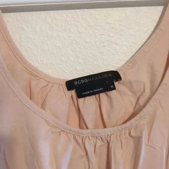 BCBGmaxazaria pink puff sleeve blouse size medium - Picture 3 of 5